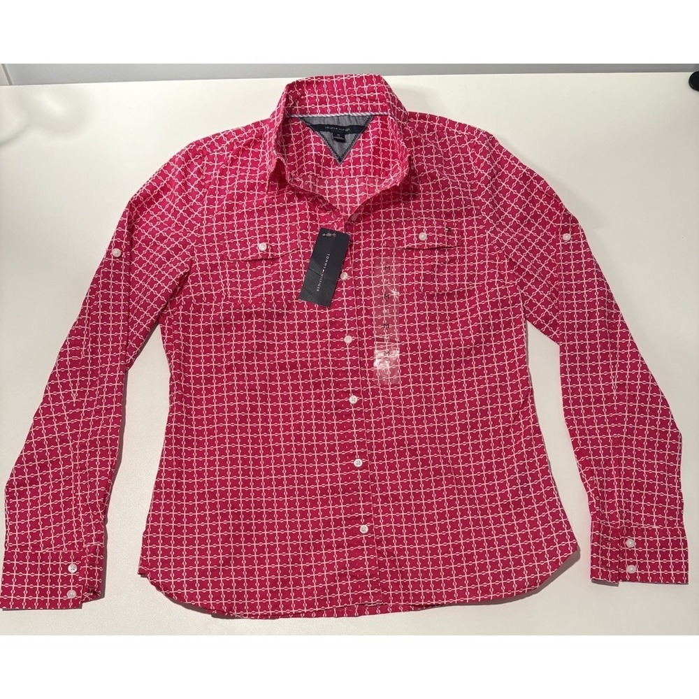 New W/tags Tommy Hilfiger Ladies Medium Fushia Button Up Long Sleeve Blouse.